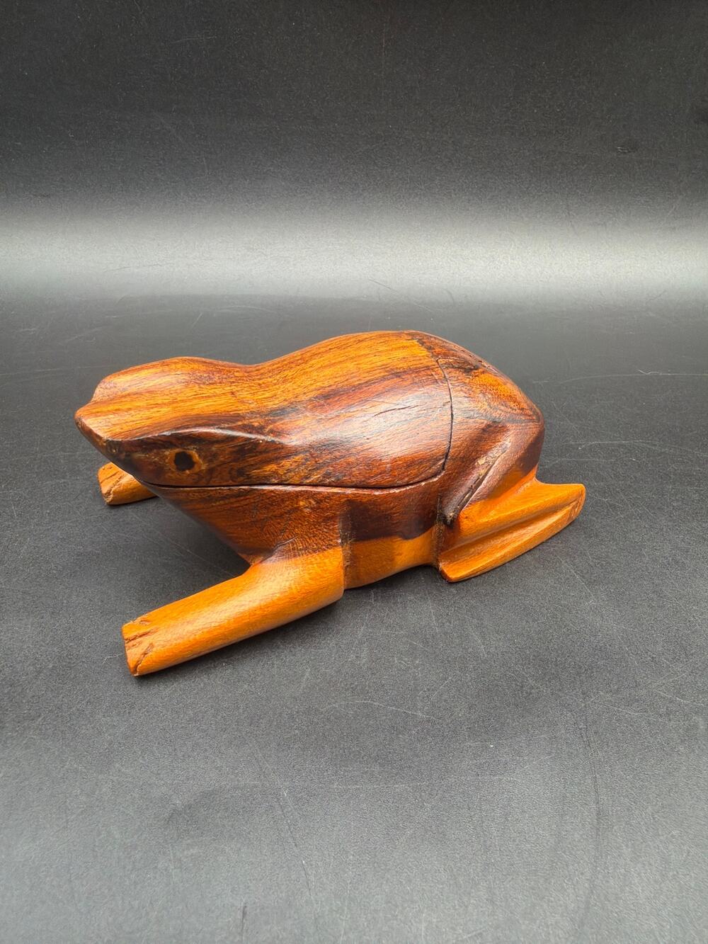 Rare Hand Carved Wooden Frog Trinket Box Folk Art Keepsake Box Vintage 4.5” x 3”